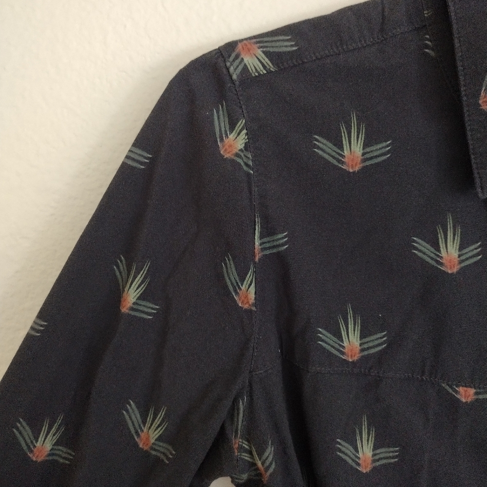 Marine Layer Black Button Down Art Deco Geometric Print Size XS - Picture 7 of 14